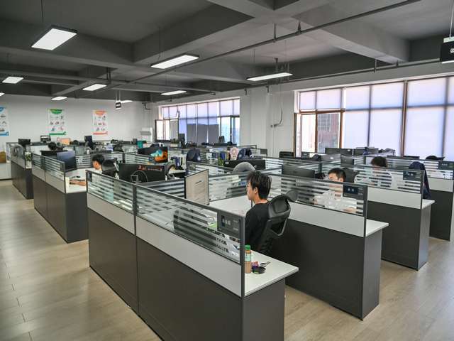 镇江现代简约壁挂式纸巾盒