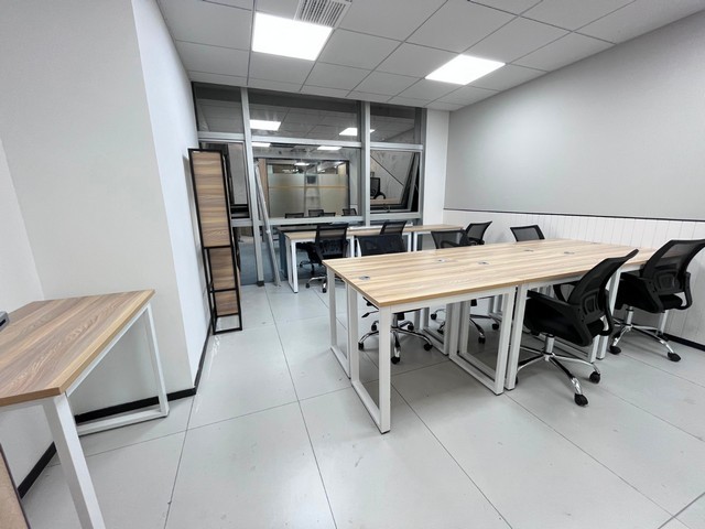 威尔顿机织地毯批发